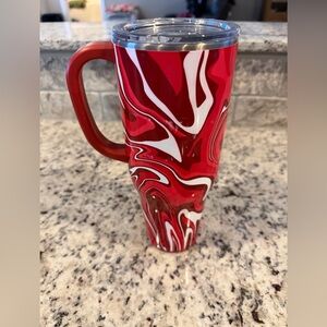 Swig Red and White Swirl Tumbler